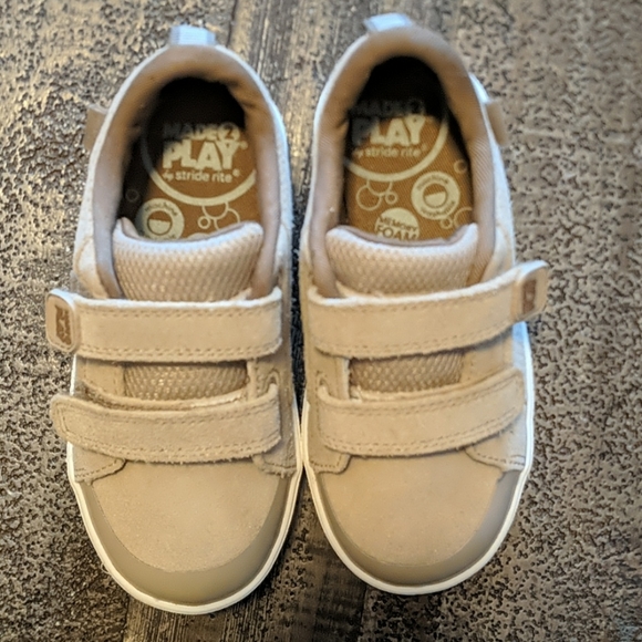 Stride Rite Shoes - Picture 5 of 6